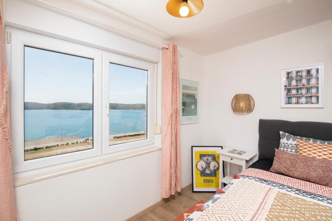 Top Floor Sunset Apartment Pula Extérieur photo