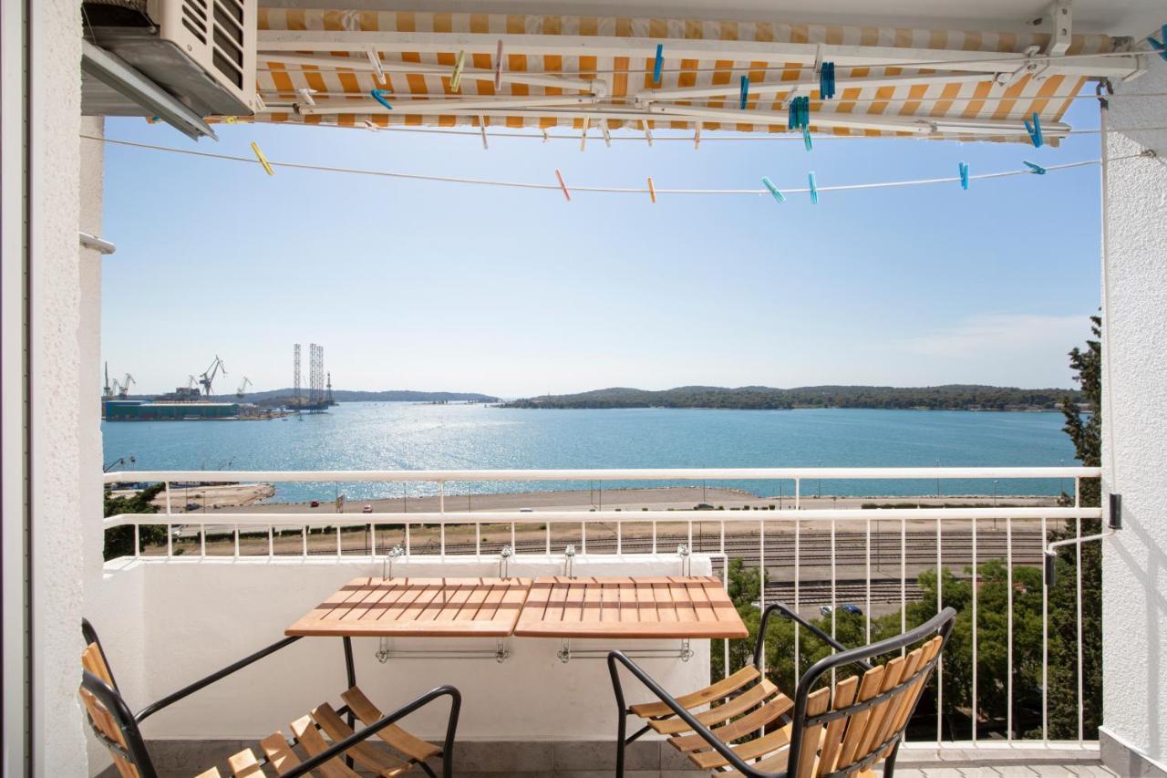 Top Floor Sunset Apartment Pula Extérieur photo